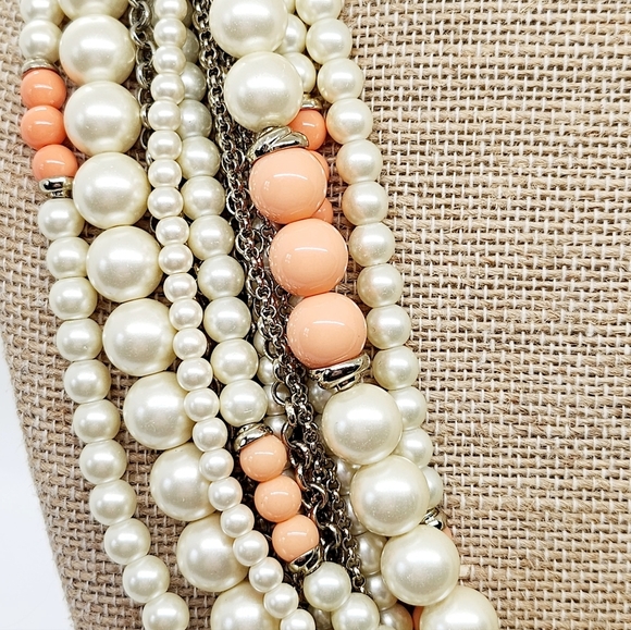 Banana Republic 7 Strand Twisted Pearl Necklace - Picture 5 of 8